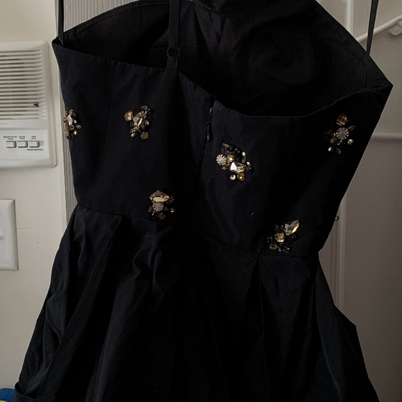 BCBG FORMAL PROM/special occasion Junior dress. Worn once. Like new - Picture 6 of 10